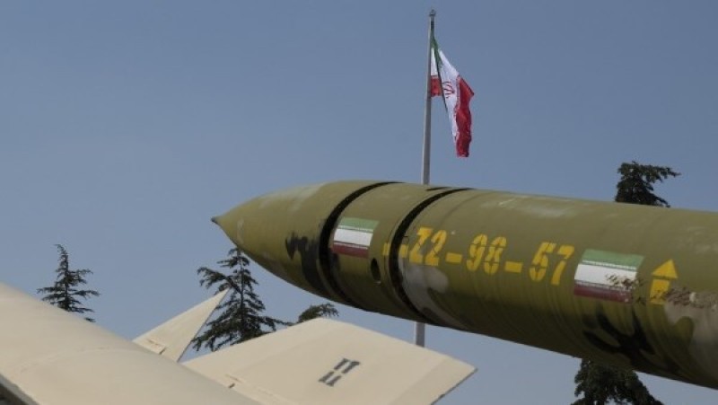 الدفاع الإيرانية :طهران تنتج 1000 نوع من الأسلحة محليا بالكامل