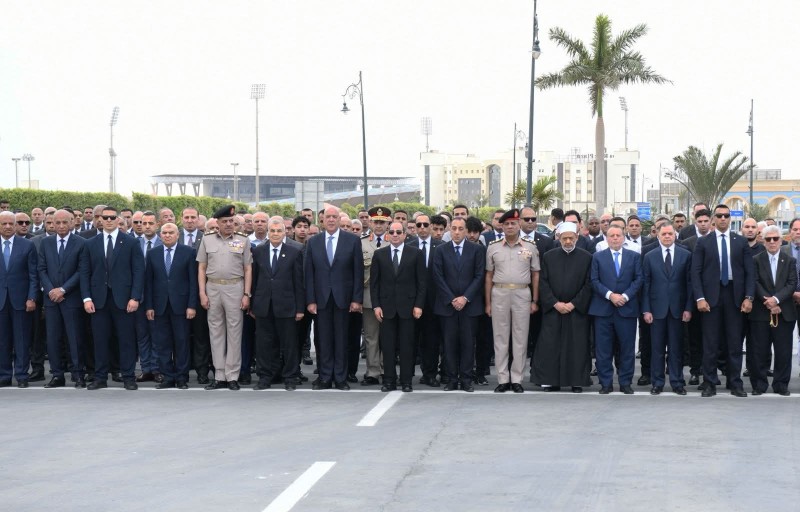 الرئيس السيسي يتقدم مشيعي جنازة اللواء كمال مدبولي والد رئيس الوزراء