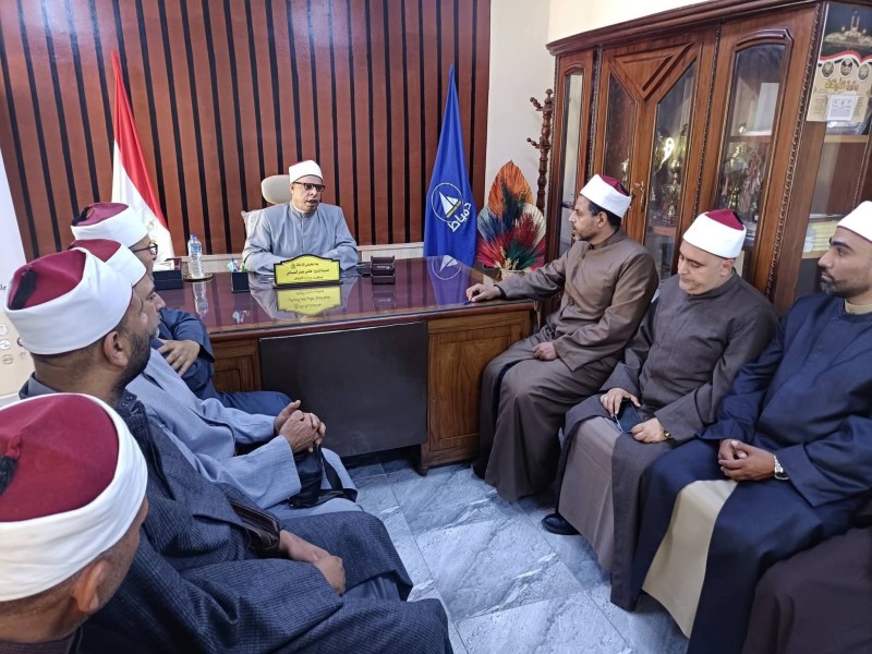 وكيل وزارة أوقاف دمياط يعقد اجتماعًا موسعًا بقيادات الدعوة لتعزيز الانضباط الدعوي والإداري