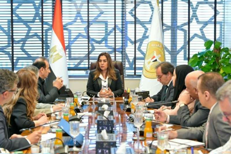 وزيرة التنمية المحلية والبيئة تبحث مع برنامج الأمم المتحدة الإنمائي الموقف التنفيذي لمشروع ”جرين شرم”