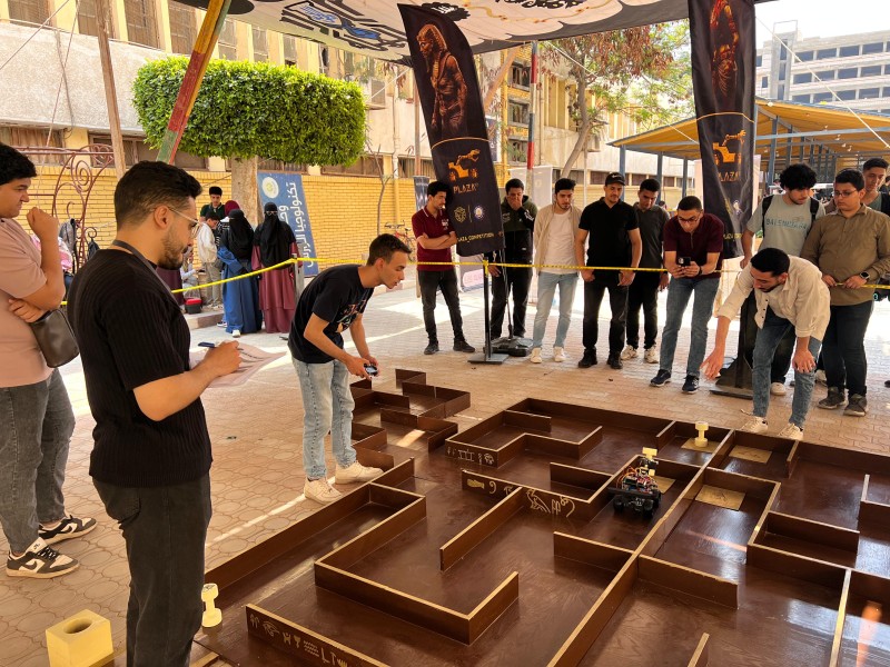 انطلاق فعاليات النسخة الثانية من مسابقة الروبوتات ”Plaza 2” بكلية الهندسة جامعة المنصورة بمشاركة 65 فريقًا من 20 جامعة مصرية