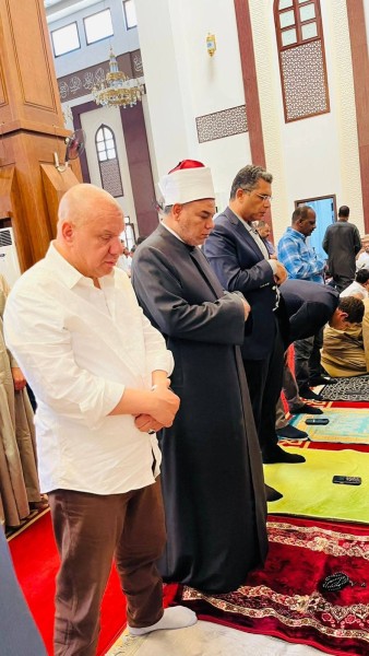 محافظ البحر الأحمر ووكيل وزارة الأوقاف في صلاة الجمعة بمسجد الدهار الكبير: رسالة قوية لإتقان العمل وبناء الوطن