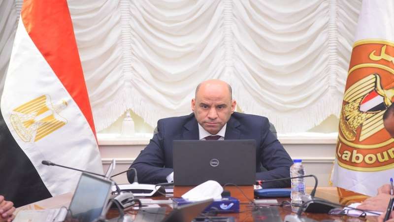 العمل: الخميس المقبل إجازة بالقطاع الخاص بمناسبة عيد العمال