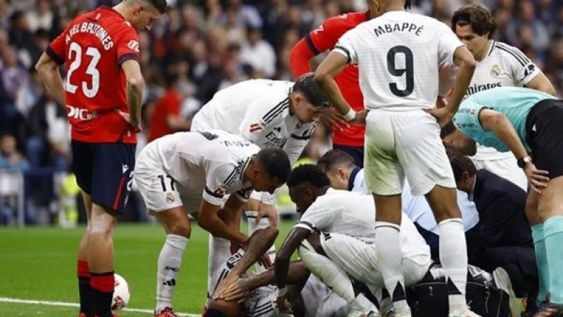 أزمة داخل ريال مدريد.. شجار روديجر وكاريراس يشعل غرفة الملابس قبل الكلاسيكو