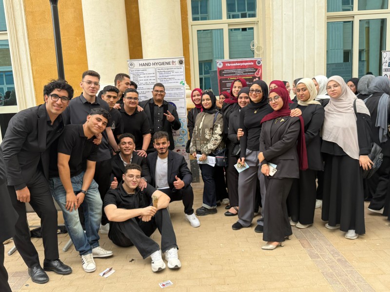 36  بوسترًا علميًا .. طلاب طب المنصورة الأهلية يجمعون بين المعرفة والتطبيق