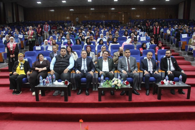 جامعة المنصورة: كلية التجارة تختتم الأنشطة الطلابية للعام الجامعي 2025–2026