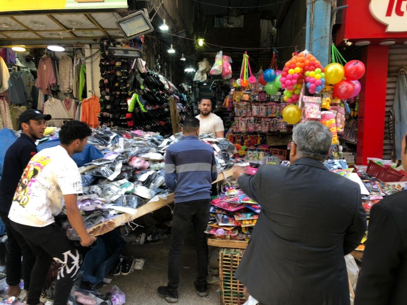 محافظ الدقهلية بجولته الممتدة من الصباح يتفقد مركز تدريب علوم الحاسب .. ويشهد حملة لرفع الإشغالات والتعديات بحي غرب