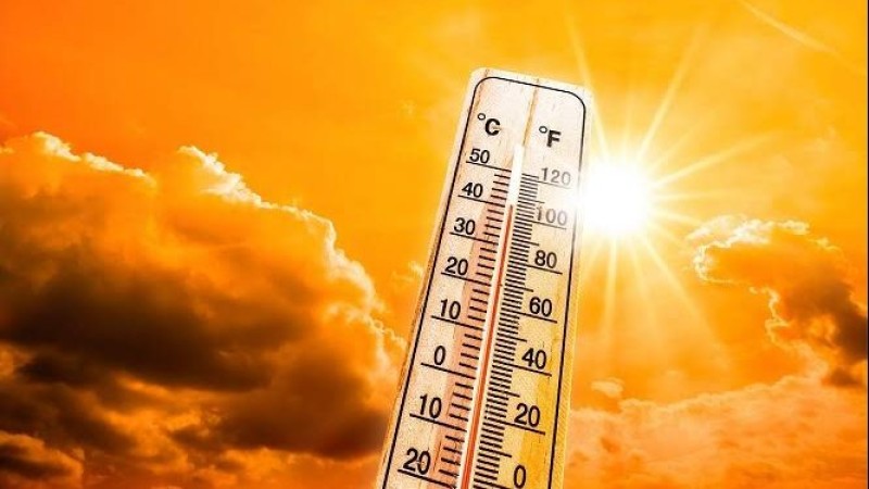 حالة الطقس غدًا.. الأرصاد تحذر من ظاهرة جوية خطرة والحرارة تتجاوز الـ40