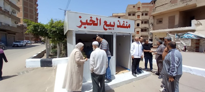 محافظ الدقهلية يعلن بدء تشغيل منافذ جديدة لبيع الخبز المدعم