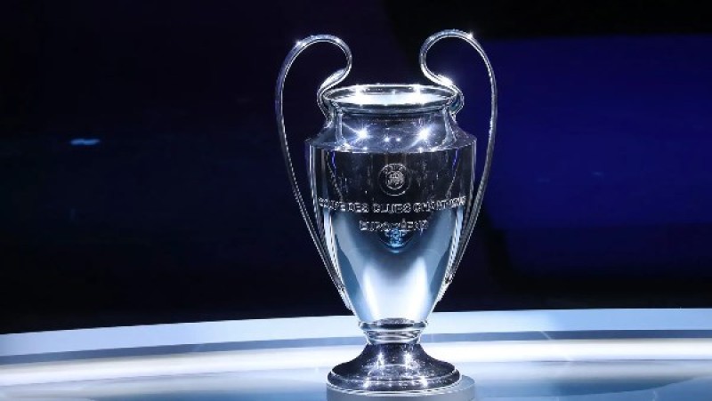 بين المجد واللعنة.. لماذا يعاند دوري أبطال أوروبا كبار نجوم كرة القدم؟