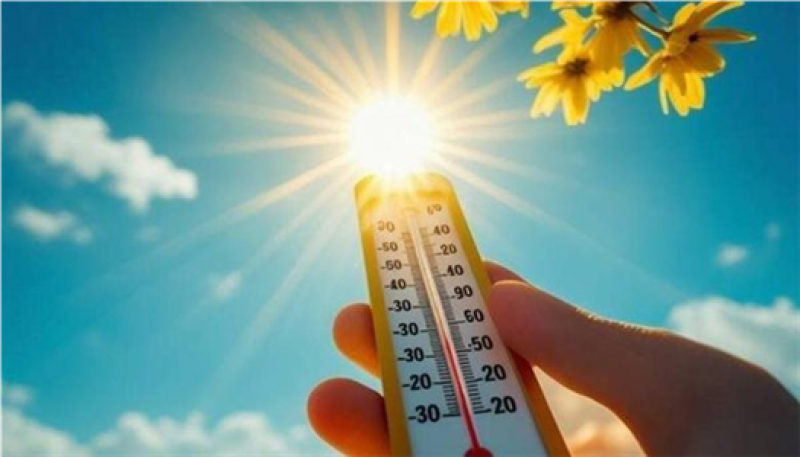 الأرصاد تكشف موعد إنتهاء الموجة الحارة وتحذر من تأثيراتها على الحياة اليومية
