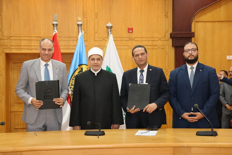 البريد المصري وجامعة الأزهر يوقّعان بروتوكول تعاون لتقديم خدمات مالية وبريدية متكاملة للطلاب والعاملين