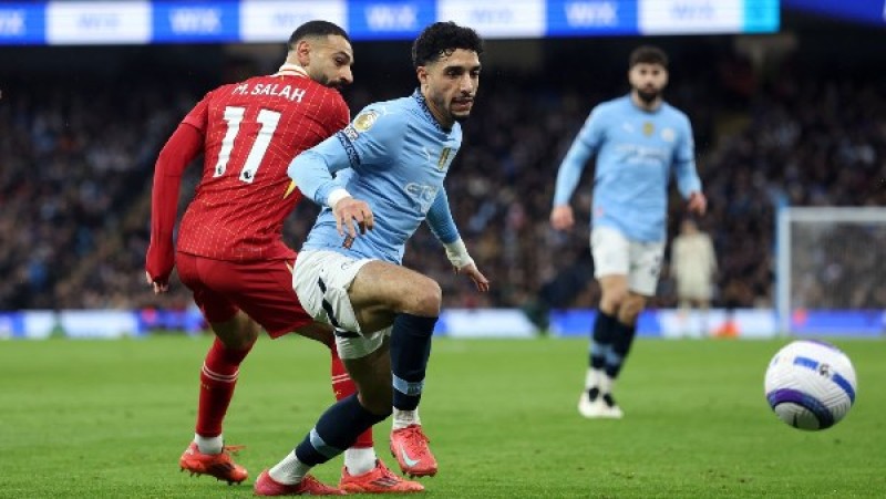 برشلونة يتحرك نحو عمر مرموش بعد تراجع فرص مشاركته مع السيتي