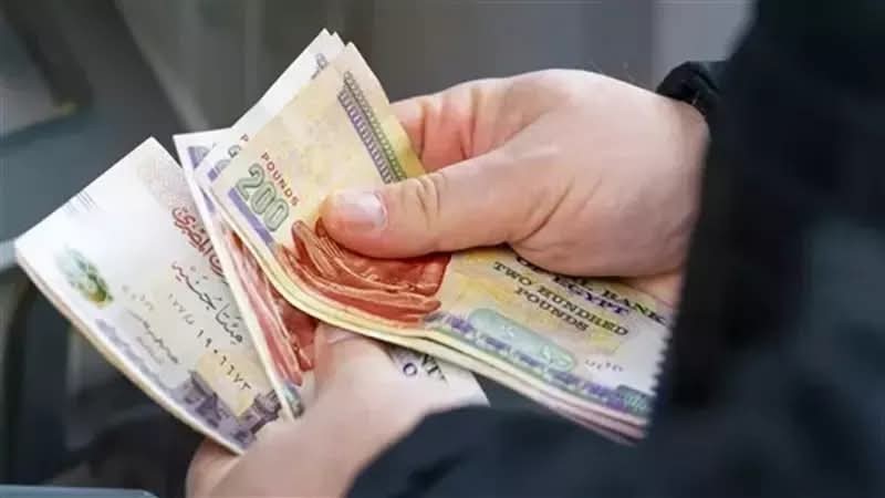 وزير المالية: صرف الرواتب إعتبارا من بعد غد