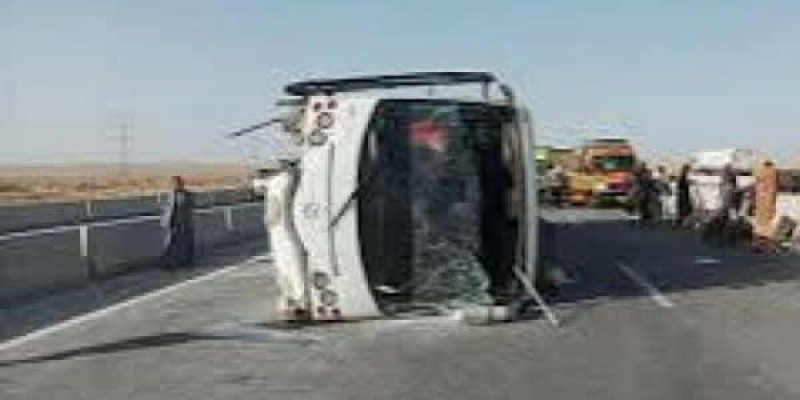 انقلاب اتوبيس وإصابة 18 عامل بأحد الفنادق في شرم