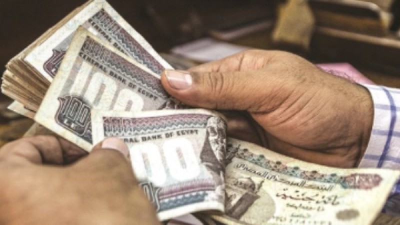 صرف 10 آلاف جنيه قبل العيد.. شروط وخطوات الحصول على المعاش الاستثنائي