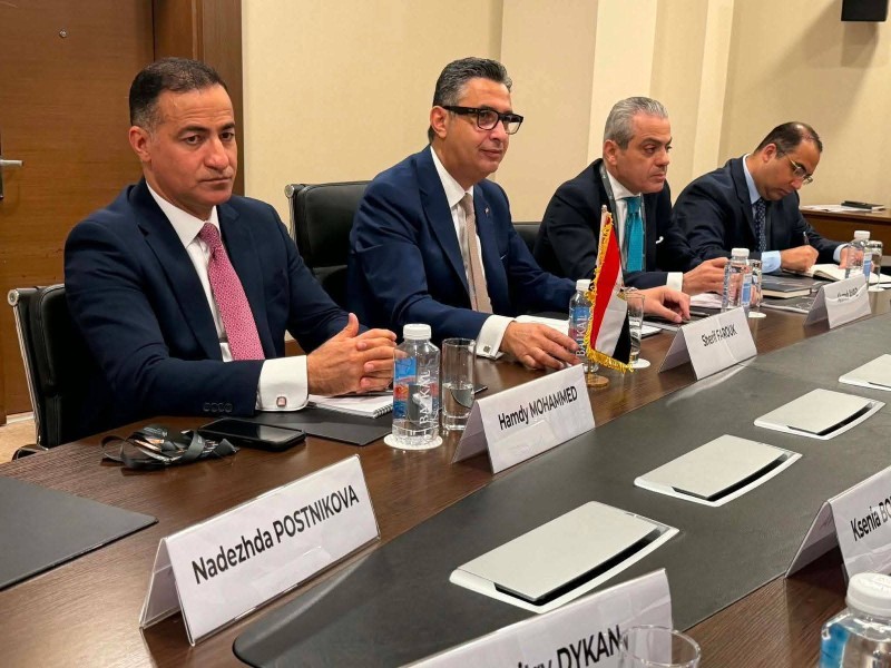 وزير التموين المصري يبحث في سوتشي تعزيز التعاون مع روسيا لتأمين احتياجات مصر من القمح