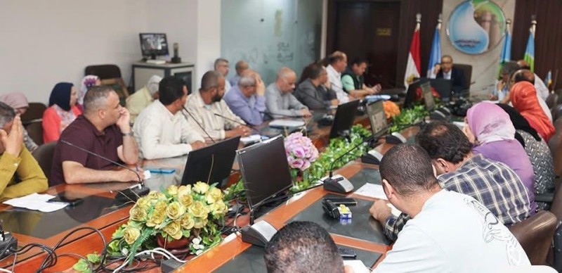 طوارئ بصرف الإسكندرية وتطهير الشنايش بمحيط ساحات صلاة العيد