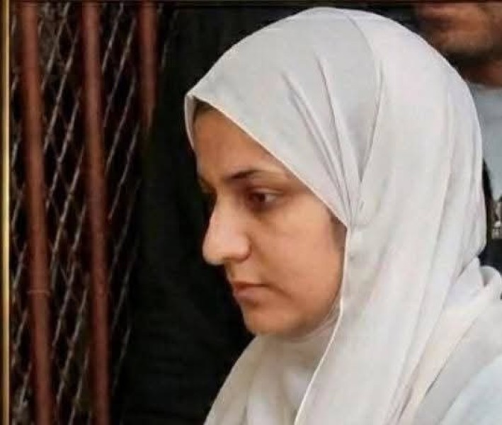 جنايات بورسعيد تقضي بالمؤبد لأم خدرت نجلها لبيع اعضاءة ببورسعيد و15 عامًا لشريكها في قضية الدارك ويب