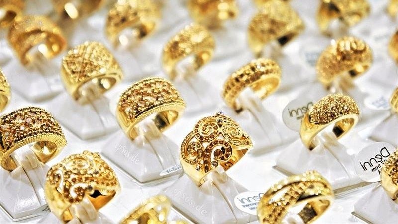 سعر الجنيه الذهب بعد التراجع الكبير وعيار 21 الآن مفاجأة