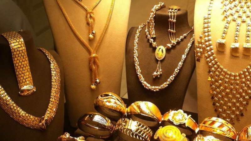 الذهب يربح 1.08% عالميًا ويقفز 15 جنيهًا في مصر