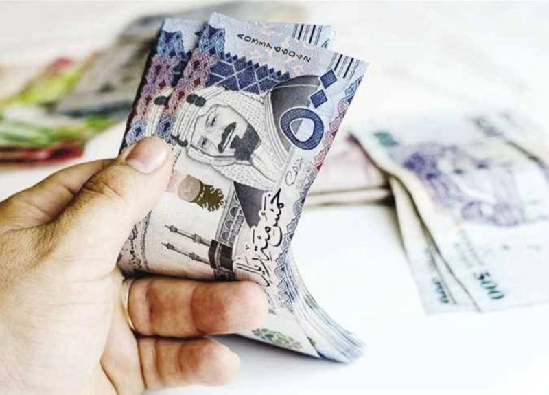 أسعار العملات الخليجية والأجنبية اليوم الجمعة