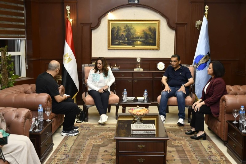 تطوير منظومة المخلفات بالبحر الأحمر .. توجيهات حكومية لرفع كفاءة التشغيل وتعزيز التدوير