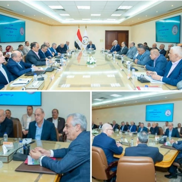 وزير الدولة للإنتاج الحربي يتابع مؤشرات الأداء للشركات والوحدات التابعة