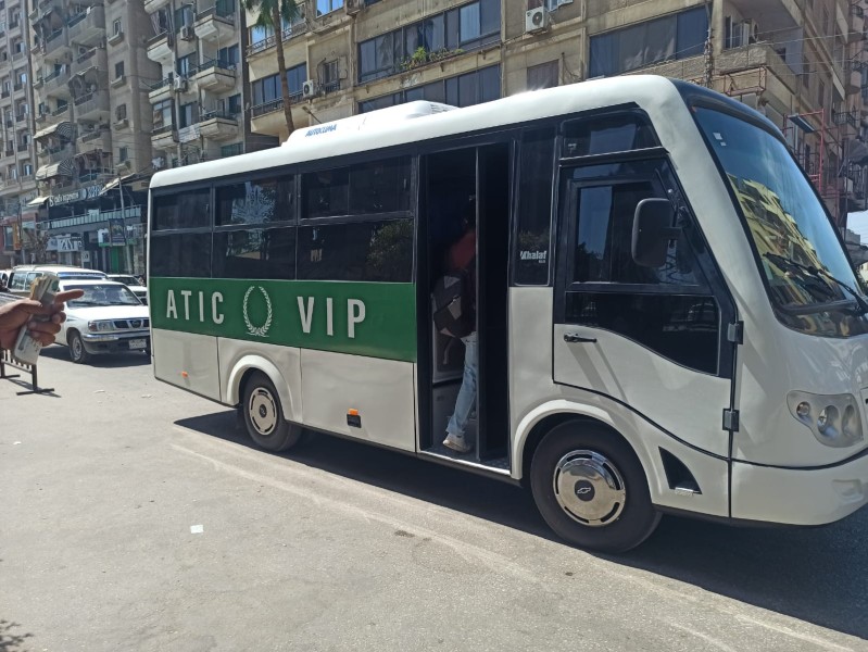 محافظ الدقهلية يتابع انتظام عمل منظومة ”مواصلات المنصورة” الجديدة بخدمة VIP مميزة