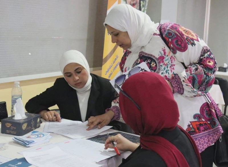28 منشأة وشركة تفتح أبواب التوظيف لخريجات «رابحة» بالمنيا وبني سويف