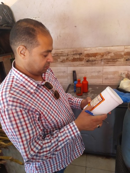 ضبط مادة التيتانيوم بأحد محلات عصير القصب شرق الإسكندرية