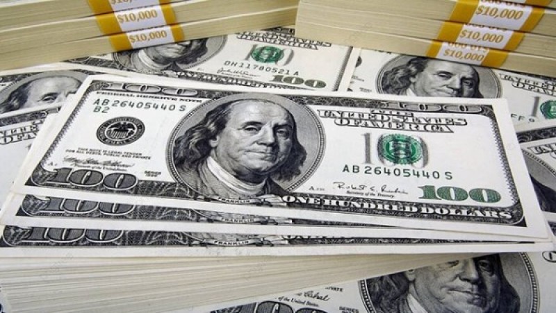 انخفض لـ51 جنيها.. سعر الدولار في ختام تعاملات البنوك اليوم