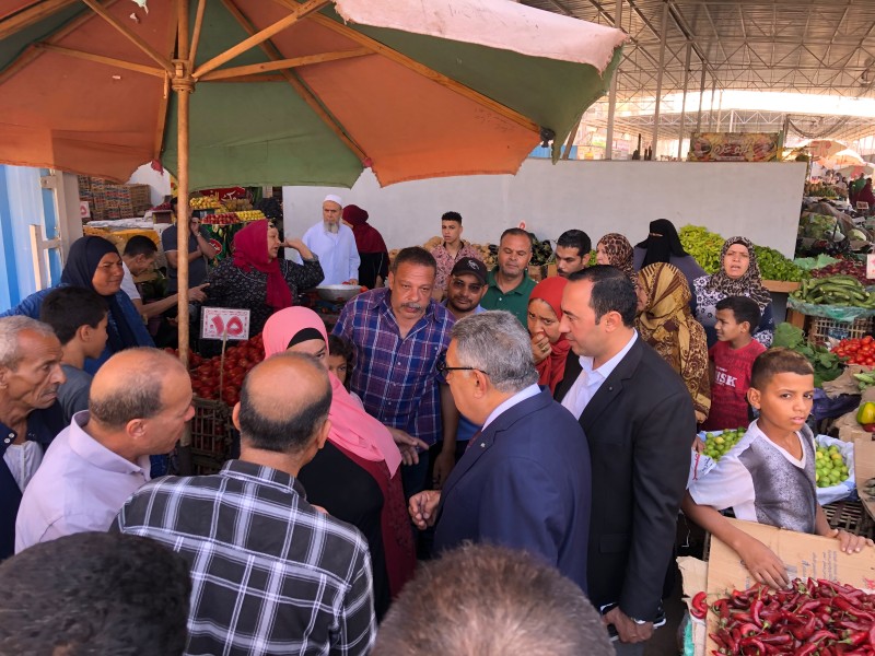 محافظ الدقهلية يتفقد سوق طلخا الحضاري