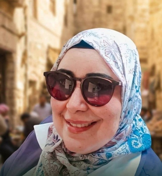 ”واقعة تعدي” .. الأهالى يشعلون النيران في رئيسة وحدة محلية وسيارتها أثناء تنفيذ حملة لإزالة التعديات