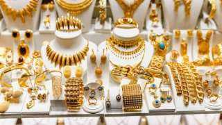 عيار 21 يودع الـ6000 جنيه.. سعر الذهب يواصل التراجع