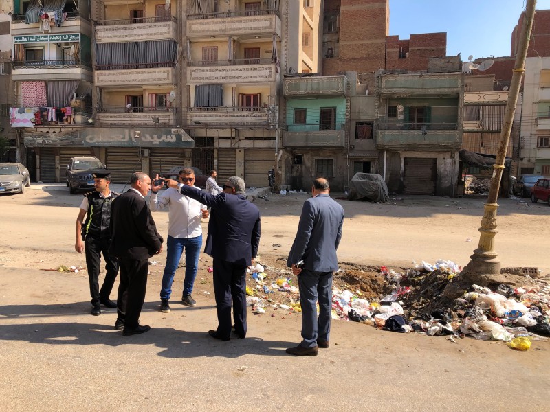 محافظ الدقهلية يكلف لجنة مشتركة بالبدء الفوري في رصف ورفع كفاءة شارع العبور بالمنصورة