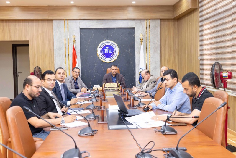 رئيس جامعة المنصورة الأهلية يترأس الاجتماع الأول لمجلس إدارة مجمع الابتكار ويعتمد رؤية متكاملة لدعم الابتكار وريادة الأعمال