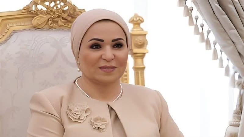 قرينة رئيس الجمهورية تهنئ الشعب المصري بذكرى ثورة 30 يونيو