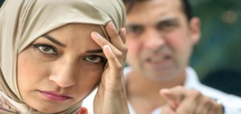 الحنث في يمين الطلاق.. اعرف حكم الشرع فيه وهل يقع أم لا؟