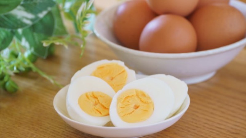 سعر كرتونة البيض بالأسواق اليوم السبت