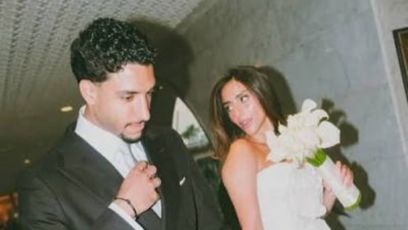 عمر مرموش يحدد موعد زفافه بعد الخروج من المونديال