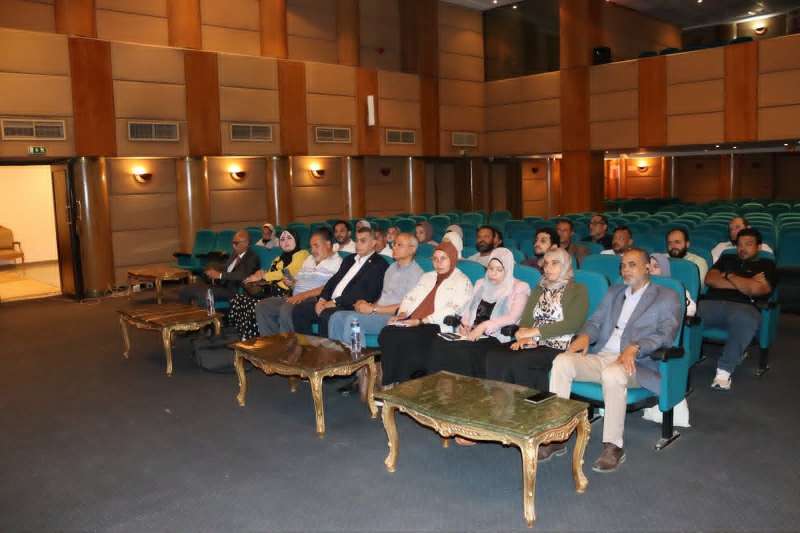 وزارة التنمية المحلية والبيئة تستعرض نتائج تقييم مصانع إعادة تدوير المخلفات الإلكترونية وتضع خطة للارتقاء بمعاييرها البيئية