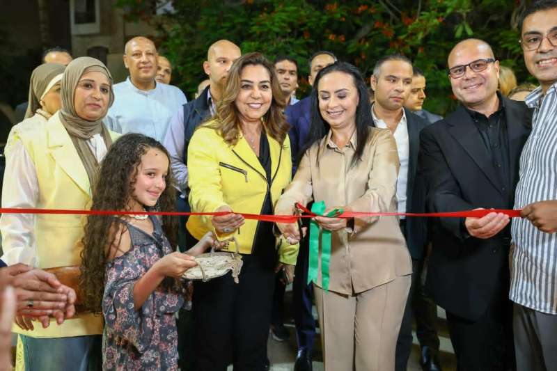 وزيرة التنمية المحلية والبيئة تشارك وزيرة التضامن الاجتماعي في افتتاح فعاليات معرض ” ديارنا للحرف اليدوية والتراثية” بمارينا 4 الساحل الشمالي