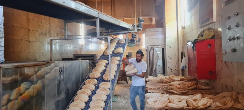 محافظ الدقهلية يتابع انتظام سير العمل بمخبز المحافظة الكبير للخبز المدعم بالمنصورة
