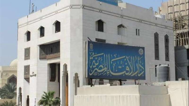 حكم الحلف بـ ”رب الكعبة أو المصحف”.. أمين الفتوى يحذر