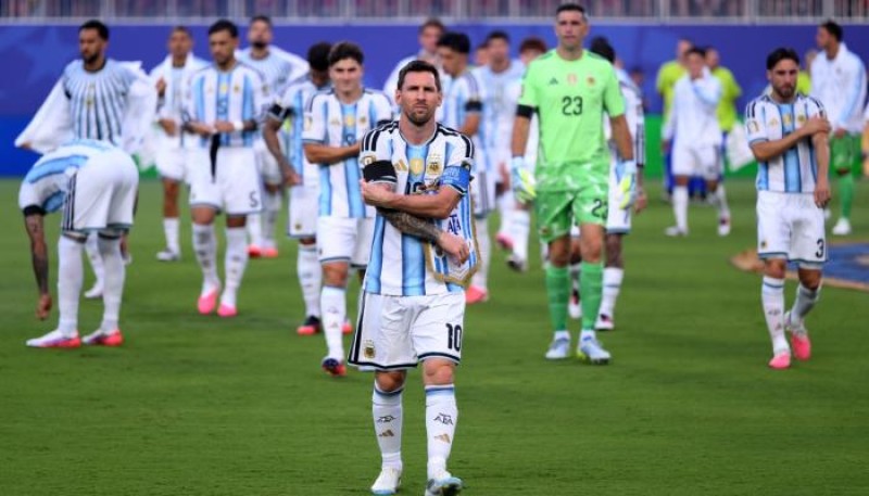 هل يفعلها الإنجليز؟.. المصريون يترقبون مباراة إنجلترا والأرجنتين في نصف نهائي المونديال