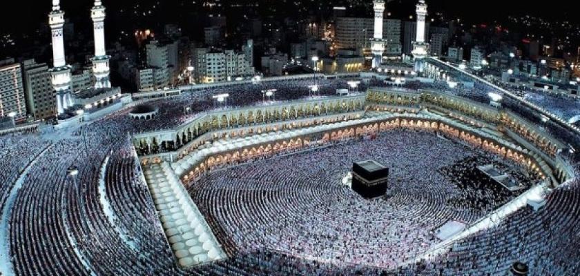 السياحة تعلن ضوابط العمرة الجديدة