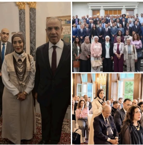 وزير الخارجية يلتقي الجالية المصرية في فيينا