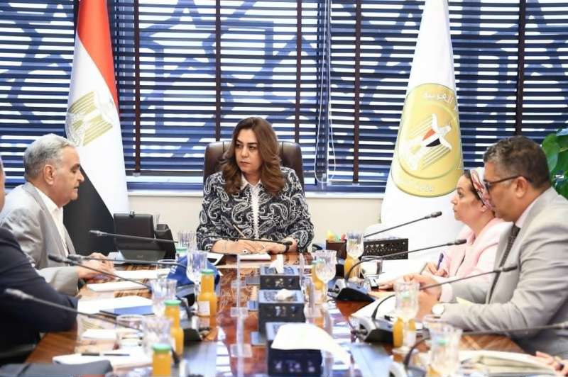 وزيرة التنمية المحلية والبيئة تعقد اجتماعًا للتحضير لمشاركة مصر في مؤتمر اتفاقية التنوع البيولوجي CBD (COP17) بأرمينيا