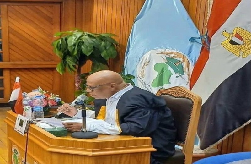 الكاتب الصحفي سيد الضبع يهنئ المفكر والصحفي الكبير خالد محمود بحصوله على درجة الماجستير